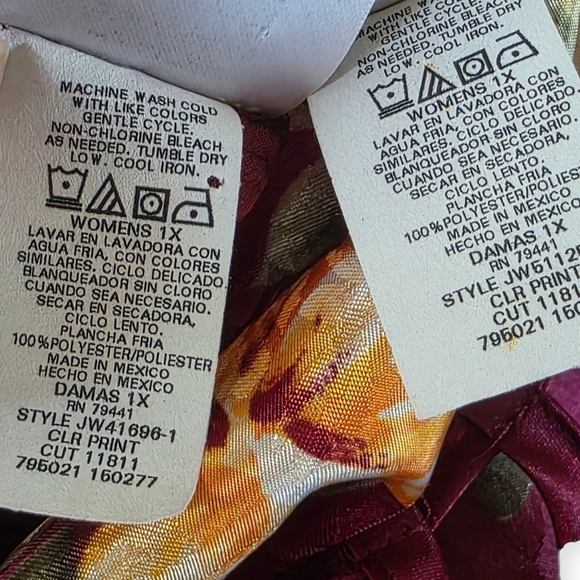 Vintage Just My Size 2pc Set, Satin Chemise W/ Robe, Floral Burgundy, Size 1X - Picture 15 of 15